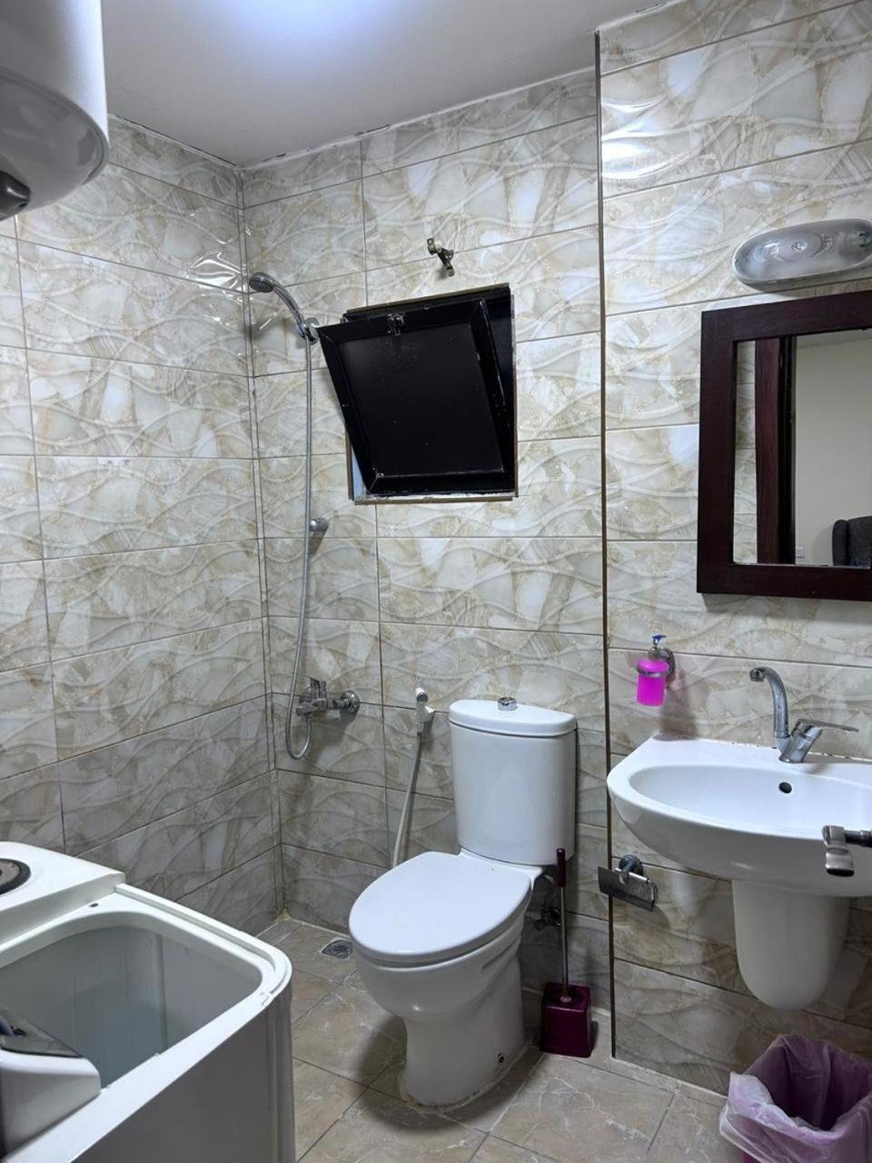Robou Al Sharq Aparthotel Amman Exterior photo